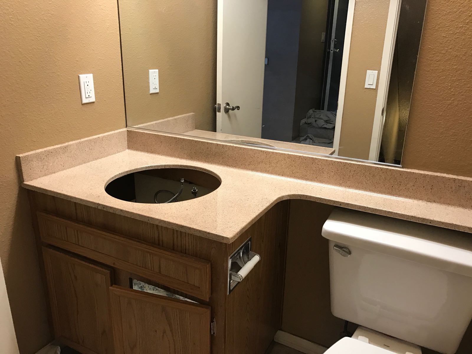 Bathroom refinishing, vanity resurfacing after - NuFinishPro