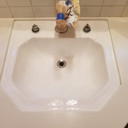 Bathroom refinishing, sink resurfacing after - NuFinishPro