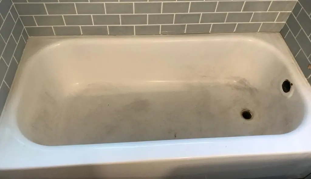 Before bathtub refinishing