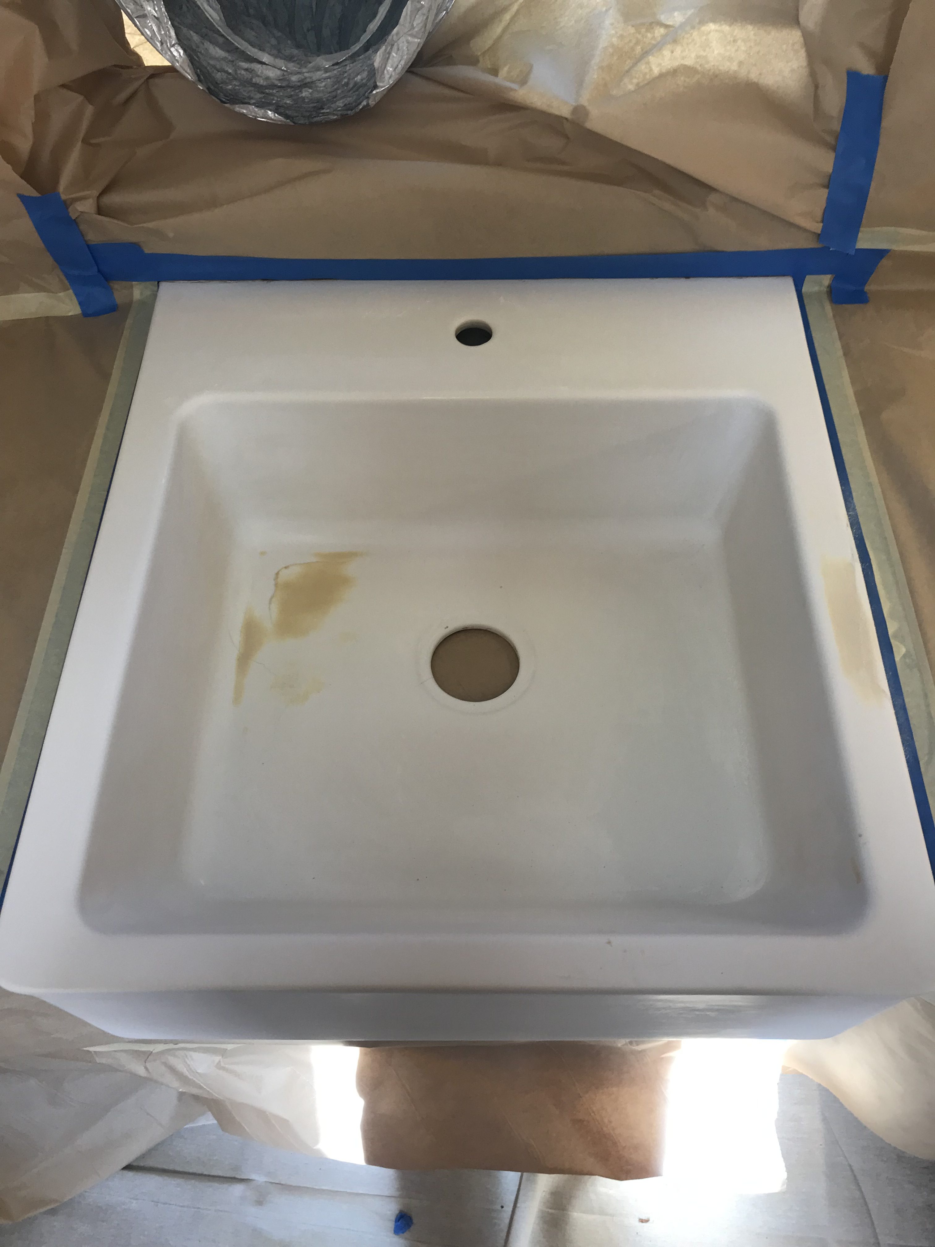 Kitchen sink re-glazing before repair - NuFinishPro