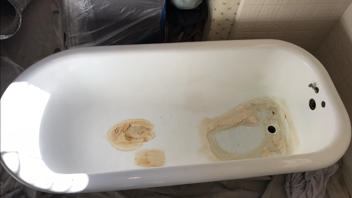 bathtub refinishing, spot repairs before - NuFinishPro