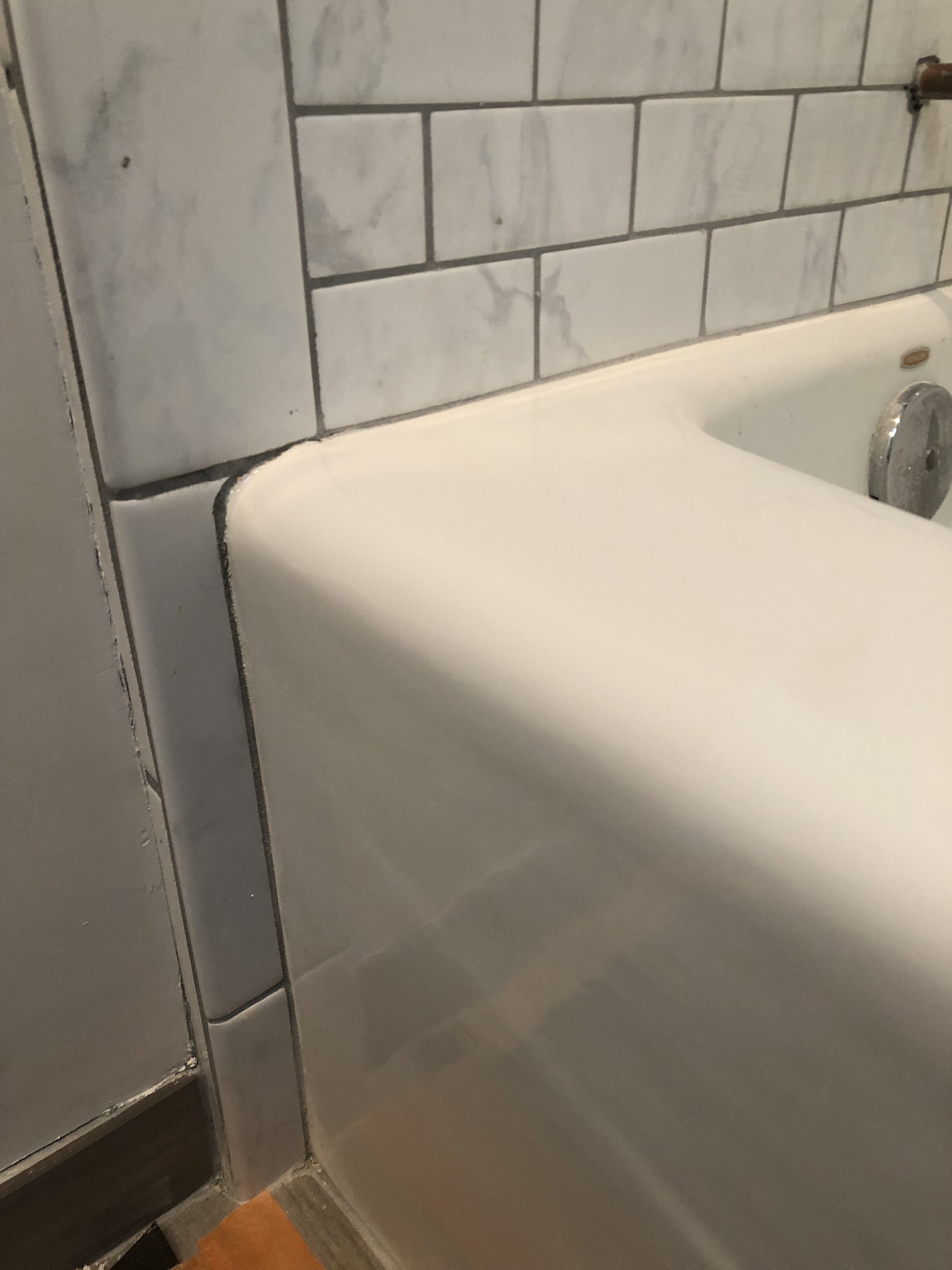 Bathtub refinishing, spot repair after - NuFinishiPro