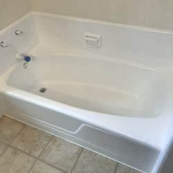 Bathtub refinishing and tile resurfacing after - NuFinishPro