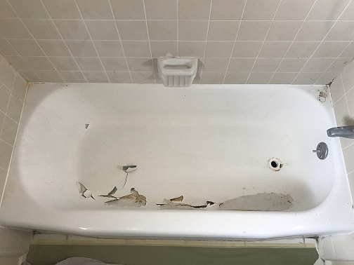 bathroom bathtub refinishing before work done- NuFinishPro